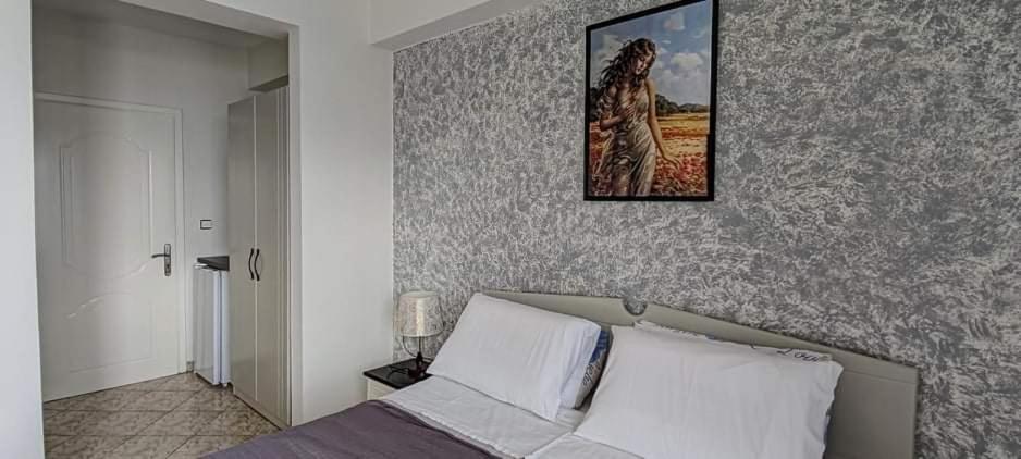 Hotel Klironomi Sarandë Habitación foto